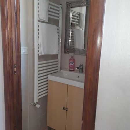 Casa Siham Apartment Turin Bagian luar foto