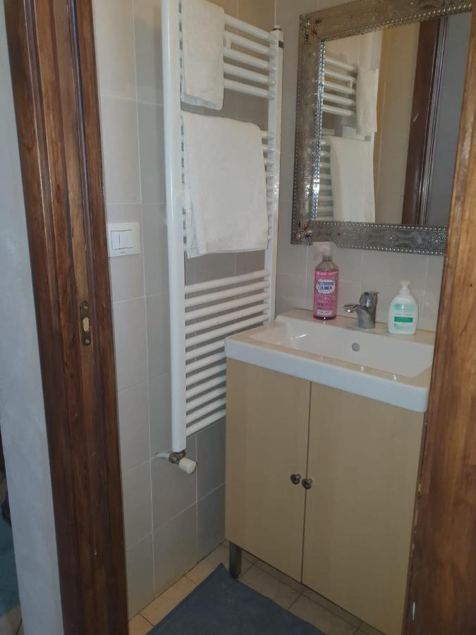 Casa Siham Apartment Turin Bagian luar foto