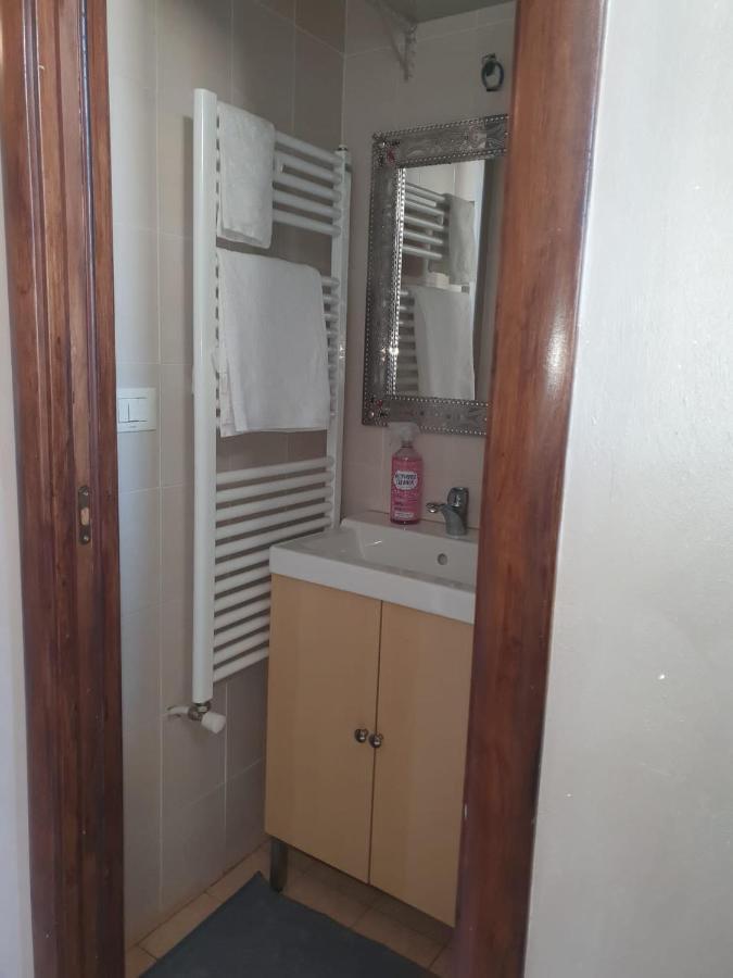 Casa Siham Apartment Turin Bagian luar foto